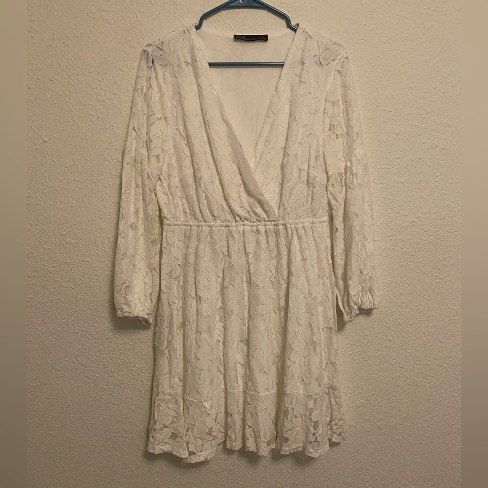 Lacy White V Neck Dress XXL